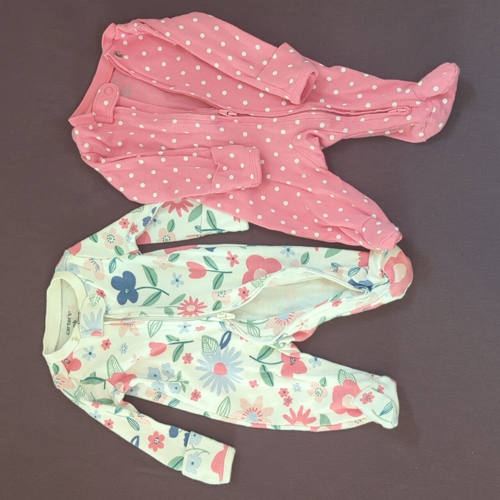 Carter's newborn zipper footsies